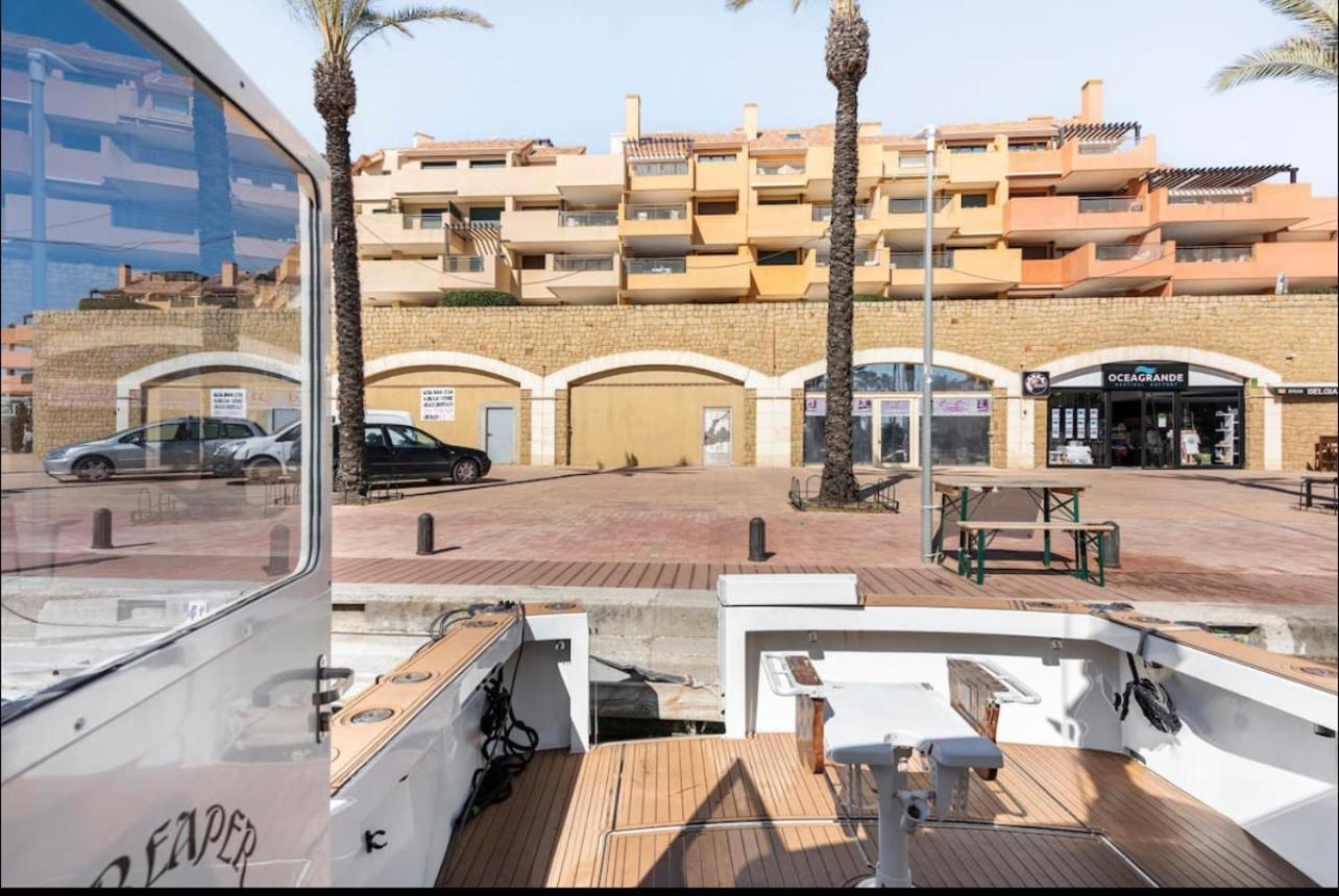 Barco Americano Sotogrande Torreguadiaro Buitenkant foto